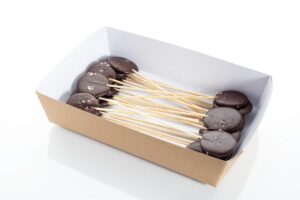 Piruletas de Chocolate al Aceite de Oliva y Sal Maldon