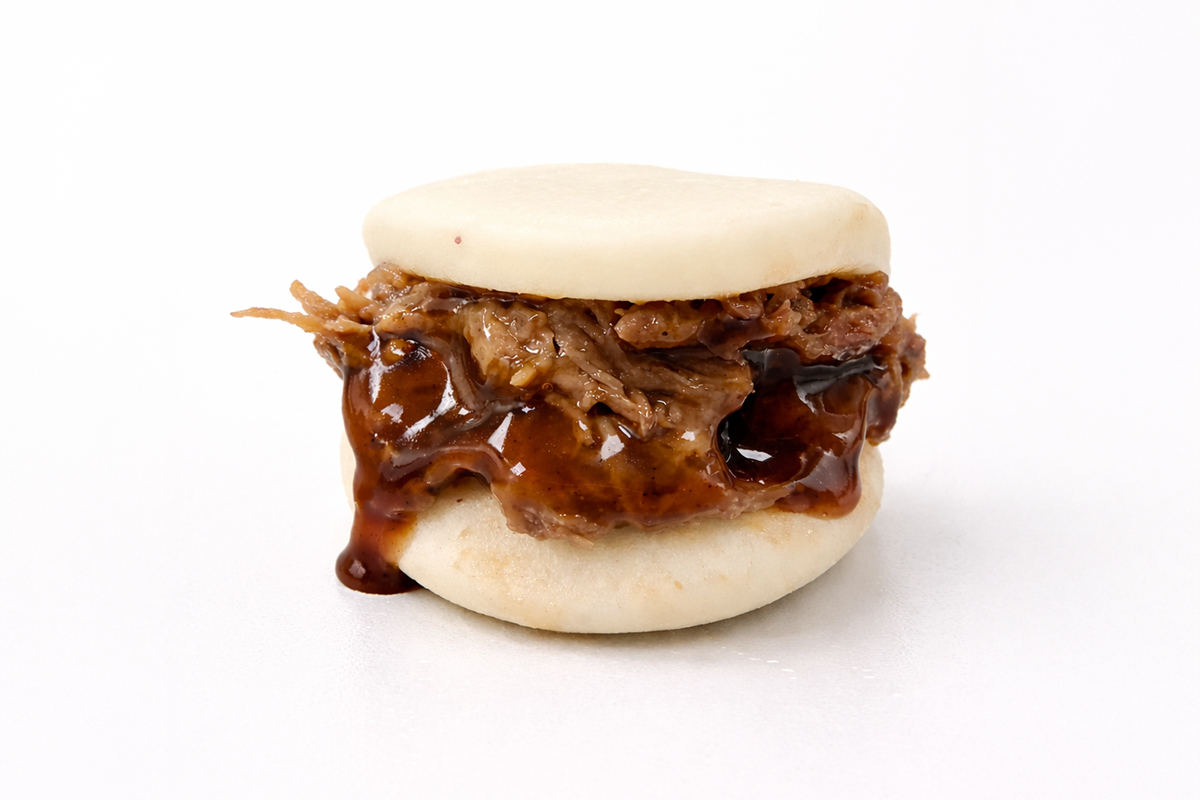 Mini Baos de Carrilleras con Salsa BBQ